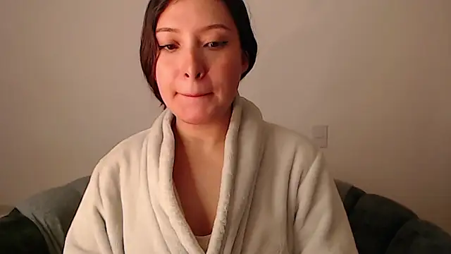 -Ivonny- online show from December 19, 9:55 pm