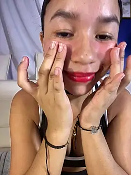 Snapshot of ZoeyFierce chatting on February 18, 1:07 pm ZoeyFierce online show from February 18, 1:07 pm