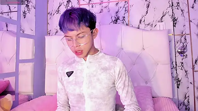 Prince Apolo online show from December 2, 9:43 pm