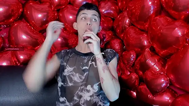 Snapshot of Prince_Apolo chatting on February 12, 8:48 pm Prince Apolo online show from February 12, 8:48 pm