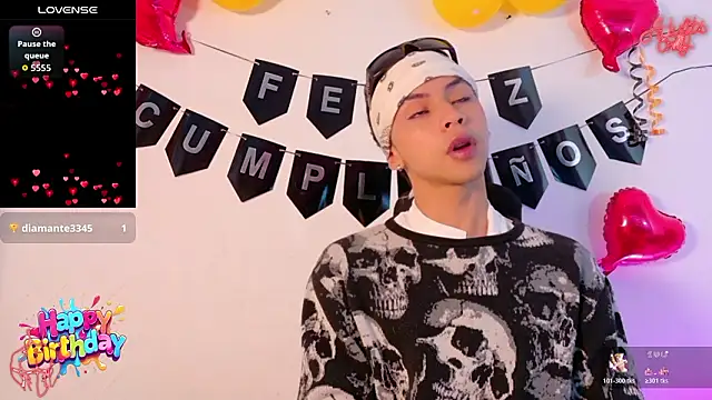 Snapshot of Prince_Apolo chatting on March 9, 1:15 pm Prince Apolo online show from March 9, 1:15 pm