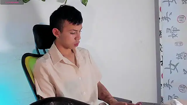 Snapshot of Prince_Apolo chatting on March 20, 8:35 pm Prince Apolo online show from March 20, 8:35 pm