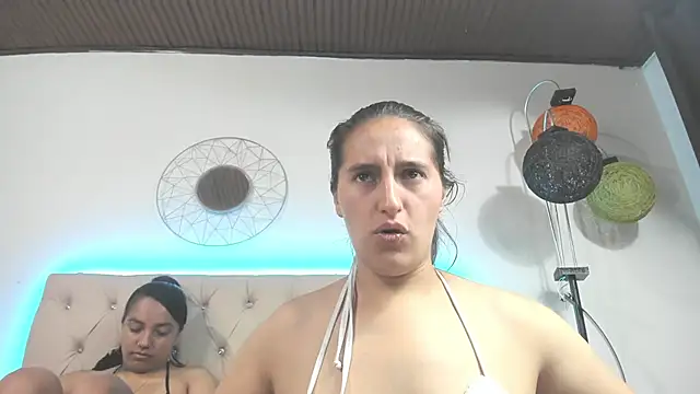 sharon and sharit online show from December 19, 3:35 am