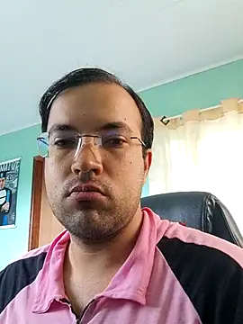 Snapshot of Silvakkfitk chatting on April 1, 5:10 pm Silvakkfitk online show from April 1, 5:10 pm