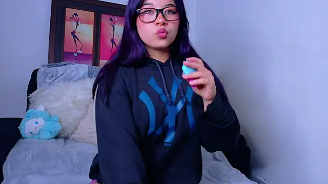 SweetMalory online show from February 1, 4:33 am