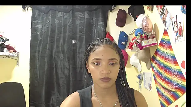 Snapshot of lia_Hazbun chatting on December 3, 3:03 am lia Hazbun online show from December 3, 3:03 am