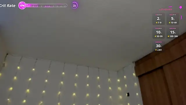 Snapshot of jossephine_ chatting on December 2, 9:32 pm jossephine online show from December 2, 9:32 pm