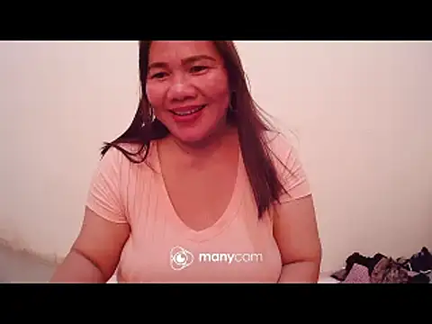 hottiemama69 online show from February 26, 1:04 am