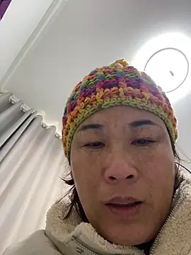 Snapshot of feidi888 chatting on January 13, 12:27 am feidi888 online show from January 13, 12:27 am