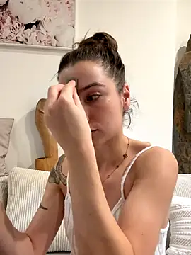 Snapshot of Sugarbellax chatting on December 2, 5:19 pm Sugarbellax online show from December 2, 5:19 pm