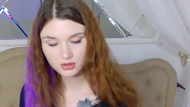 Snapshot of CrystalBrooks chatting on November 30, 4:55 pm CrystalBrooks online show from November 30, 4:55 pm