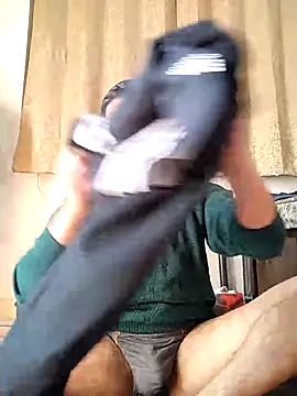 Snapshot of samnick4321 chatting on November 28, 4:37 am samnick4321 online show from November 28, 4:37 am