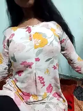 Zoyaa-Zubair online show from March 10, 6:02 pm