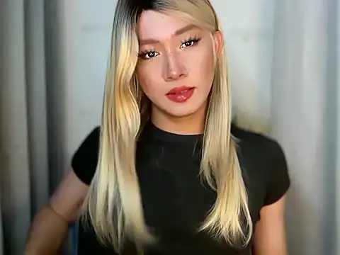asiantwink0000 online show from July 20, 9:34 am