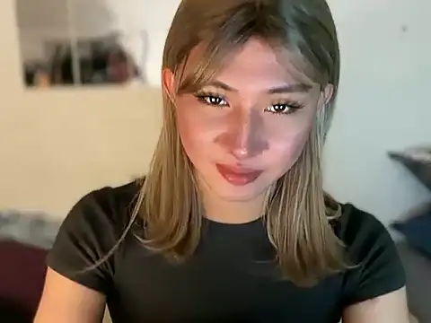 asiantwink0000 online show from July 24, 2:37 pm