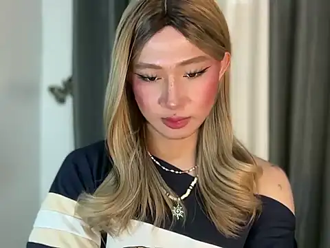asiantwink0000 online show from July 28, 3:21 pm