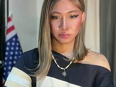 asiantwink0000 online show from July 28, 8:52 pm