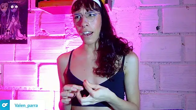 Snapshot of kattycat__ chatting on November 29, 3:53 am kattycat online show from November 29, 3:53 am