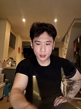 Snapshot of day-18 chatting on March 17, 1:14 pm day-18 online show from March 17, 1:14 pm