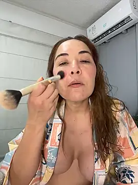 AnnaJaimes online show from June 3, 12:02 am