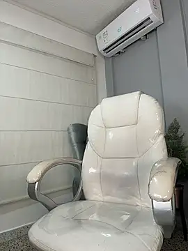 AnnaJaimes online show from July 12, 9:50 pm