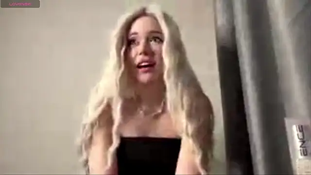 ElyaMur online show from February 19, 3:30 pm