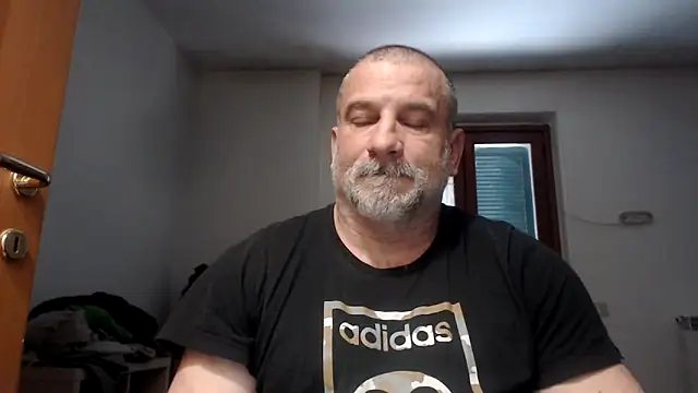 Mauro7788 online show from March 26, 1:06 pm