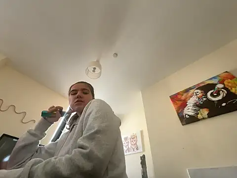 lucyx xx online show from March 30, 3:35 pm