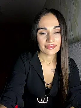 Snapshot of MonikaSi chatting on January 9, 5:15 pm MonikaSi online show from January 9, 5:15 pm