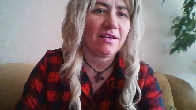 ClaireShannon online show from January 15, 1:16 pm