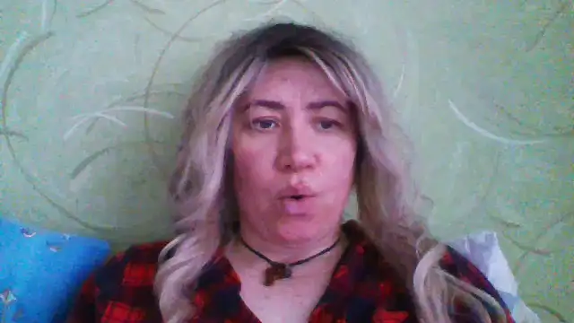 ClaireShannon online show from March 2, 12:12 pm