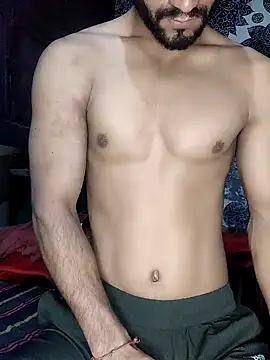 Snapshot of Fitboy07 chatting on March 19, 8:02 pm Fitboy07 online show from March 19, 8:02 pm