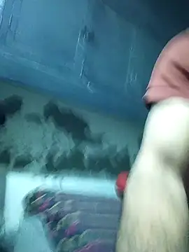 Snapshot of Fitboy07 chatting on March 24, 11:37 am Fitboy07 online show from March 24, 11:37 am