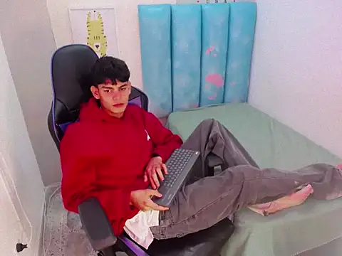 Lil babyyy  online show from December 14, 3:23 am