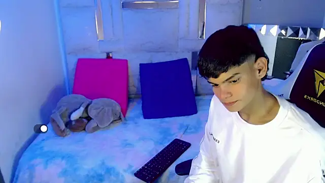 Lil babyyy  online show from February 21, 7:26 pm