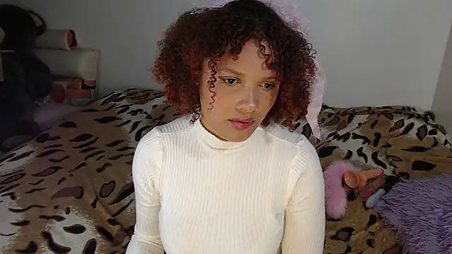 Nathaly naughty online show from March 6, 3:36 am