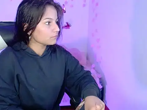 Snapshot of Nina__666 chatting on December 15, 11:25 am Nina 666 online show from December 15, 11:25 am