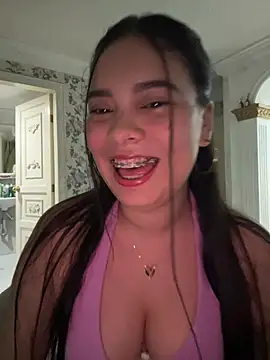 Snapshot of sweet_ruby_ chatting on June 2, 12:34 am sweet ruby online show from June 2, 12:34 am