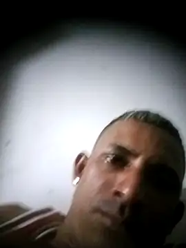 Snapshot of WeddingKhanate chatting on April 2, 12:19 am WeddingKhanate online show from April 2, 12:19 am