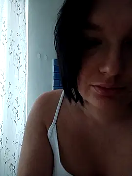 Snapshot of Clarisa_Xx chatting on December 4, 6:44 am Clarisa Xx online show from December 4, 6:44 am