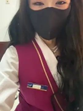 Snapshot of youyou-baby999 chatting on February 21, 12:55 am youyou-baby999 online show from February 21, 12:55 am