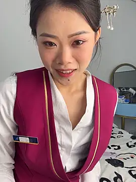 Snapshot of youyou-baby999 chatting on March 8, 5:22 am youyou-baby999 online show from March 8, 5:22 am