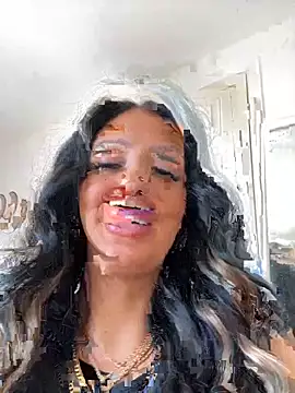 Snapshot of Lolaxox_ chatting on March 5, 12:12 pm Lolaxox online show from March 5, 12:12 pm