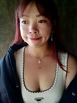 Snapshot of alissa-ww chatting on December 2, 3:12 am alissa-ww online show from December 2, 3:12 am