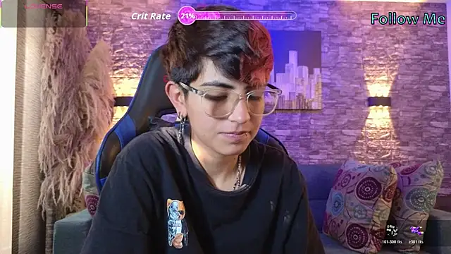 Snapshot of valeryevansvg chatting on December 15, 1:37 pm valeryevansvg online show from December 15, 1:37 pm