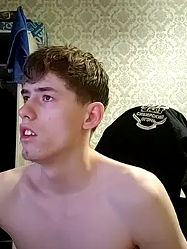 Snapshot of FreeRich chatting on December 3, 1:35 am FreeRich online show from December 3, 1:35 am