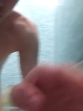 Snapshot of FreeRich chatting on December 5, 5:05 am FreeRich online show from December 5, 5:05 am