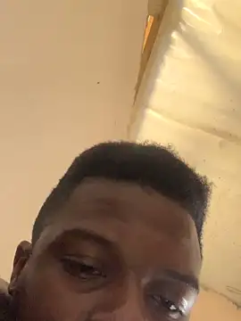 alianttey  online show from February 17, 8:44 am