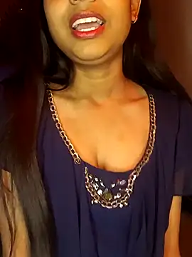 RESHMA01 online show from November 30, 7:51 pm