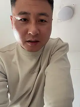 Snapshot of Jyf-8 chatting on December 1, 6:29 am Jyf-8 online show from December 1, 6:29 am